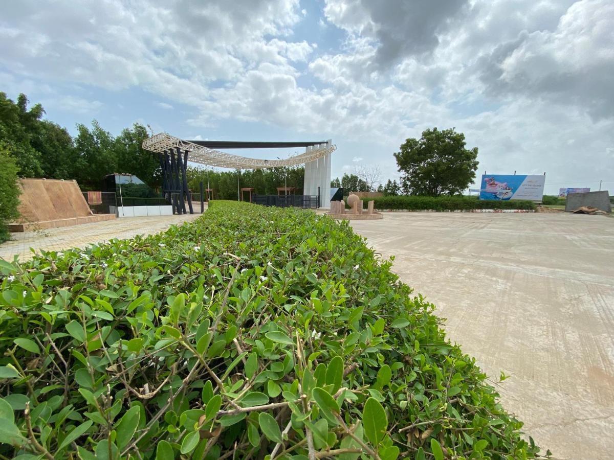 City The Village Beach Resort Laeja Ngoại thất bức ảnh