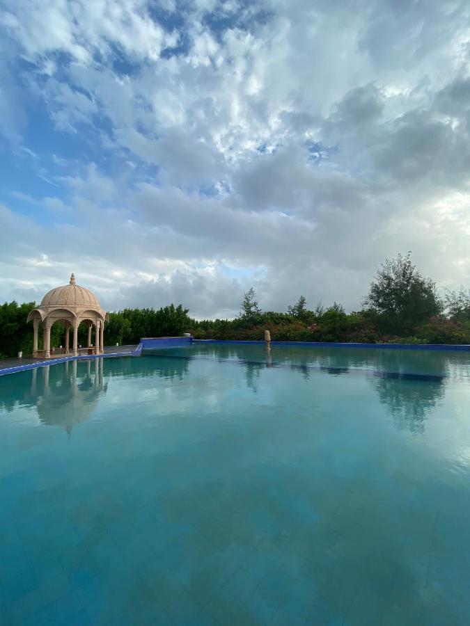 City The Village Beach Resort Laeja Ngoại thất bức ảnh